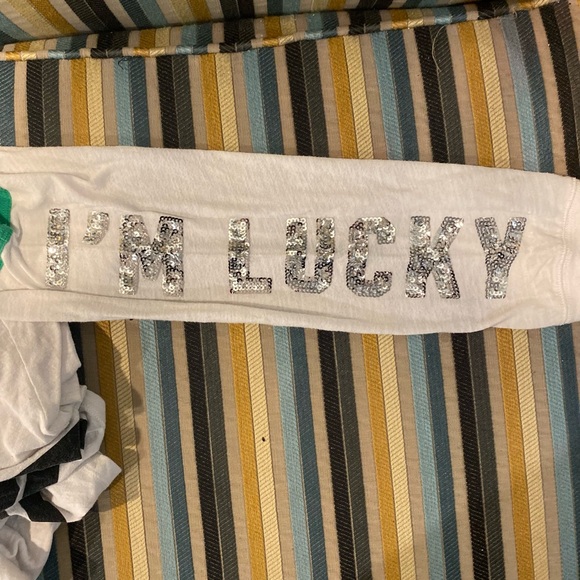 Kiss me I’m lucky Long sleeve - Picture 5 of 5